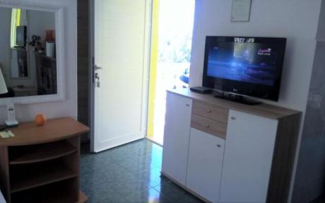Apartments Mediterranea