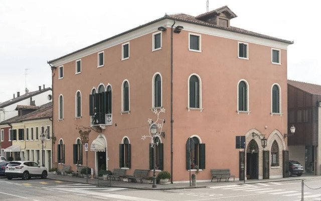 Hotel 5 Colonne