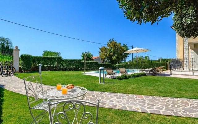 Premium Apartment With Private Pool