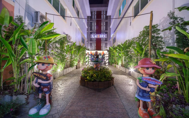Rung Aroon Hotel By Le Siri
