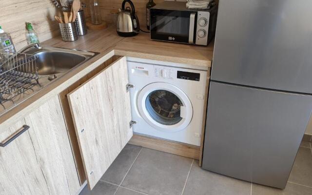 Superbe T2 en résidence avec piscine et parking