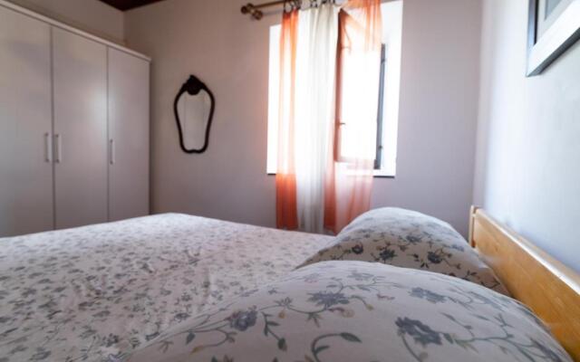 Lovely 2-bedroom Apartment Sonia, Sleeps 6