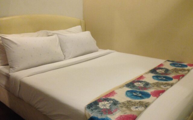 Woodpecker Lodge Kuching