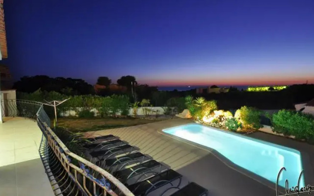 Villa Therese