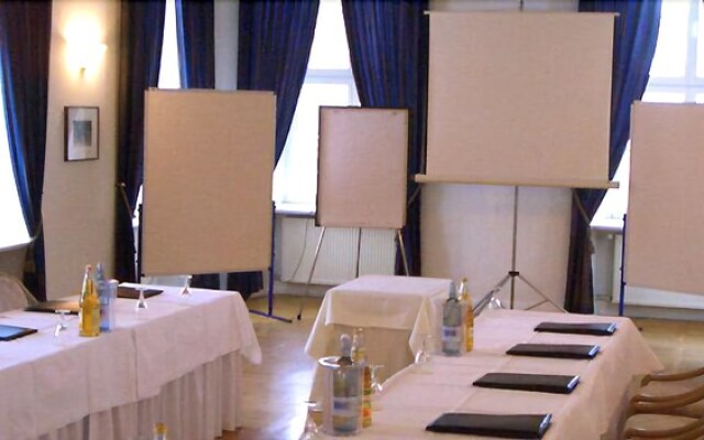 Hotel Schloss Wedendorf
