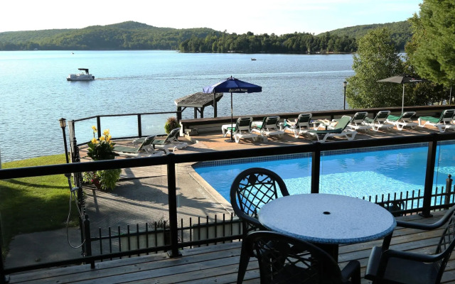 Sir Sam´S Inn - Northwoods Ii Suite