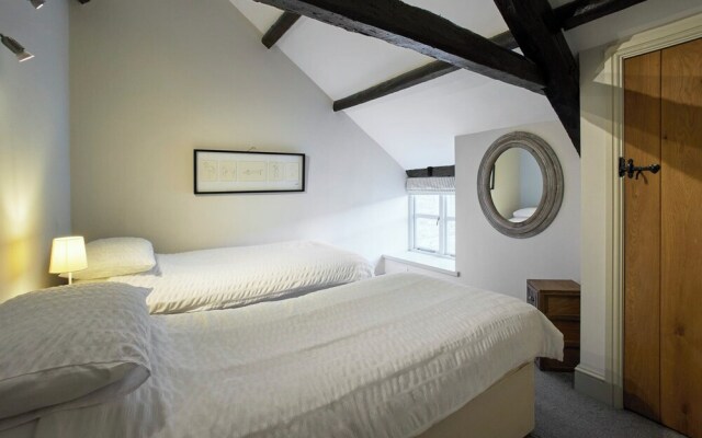 Host Stay Derwent
