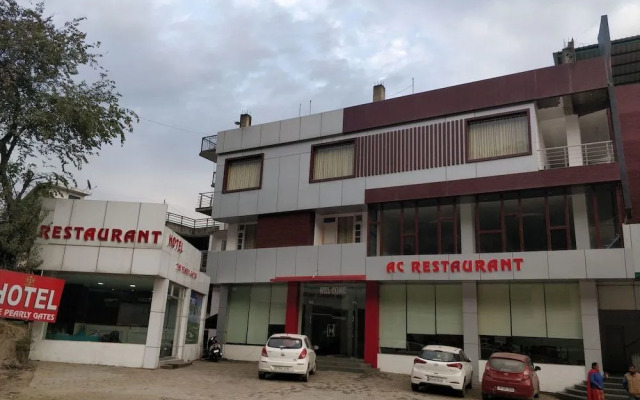 OYO 24209 The Pearly Gate