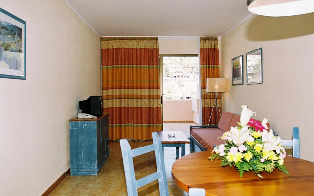 Balansat Torremar Apartments