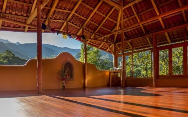 Rio Chirripo Lodge & Retreat