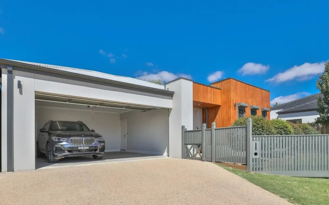 Indulge Luxury Homes Dockside Marina