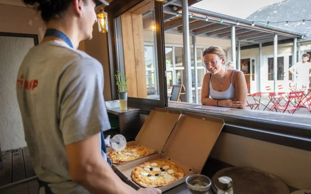 Camping dAngers du Lac de Maine