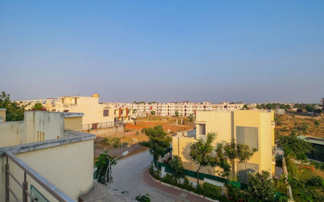 OYO Home 23279 Elite 4BHK Villa