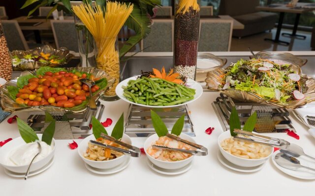 Comodo Nha Trang Hotel
