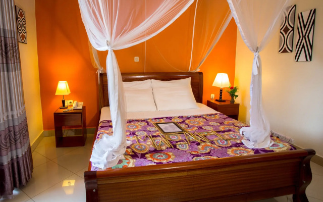 Heaven Restaurant & Boutique Hotel