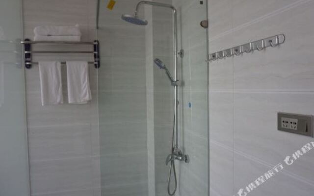 Chengfu Hotel (Yangshuo Lijiang Scenic Area Welfare Store)