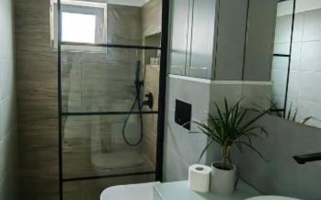 Luxury apartment Private parking self check-in51
