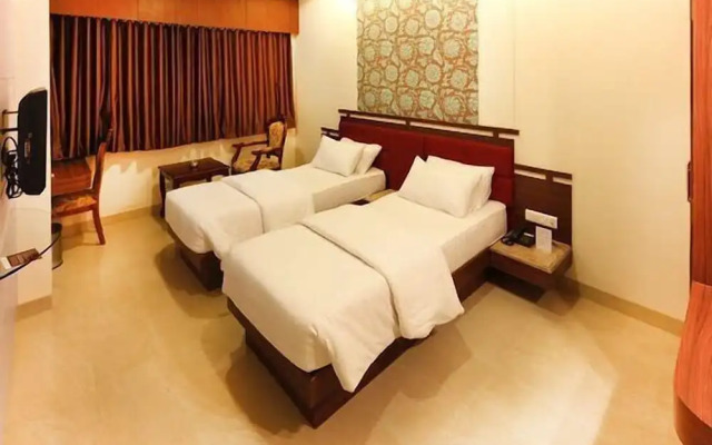 Hotel Seven Heaven