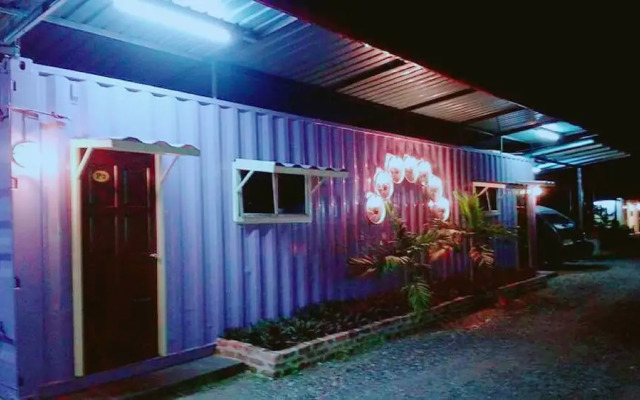 5 Stone Cabin Chalet