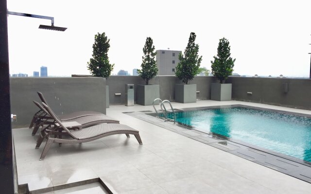 Minimalist Duplex at Sunway & PJ