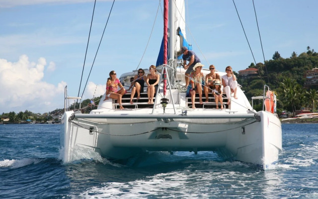 Tahiti Sail and Dive