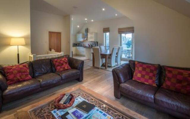 Mains of Taymouth Country Estate 4* Houses