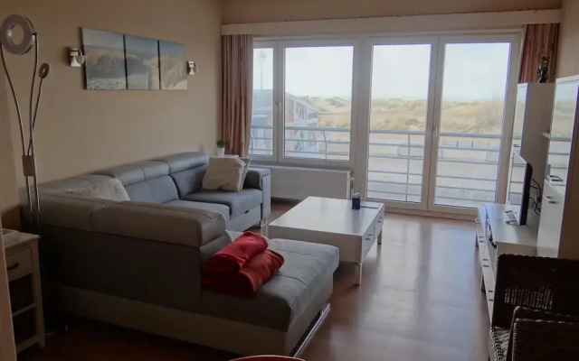 Apartment in Nieuwpoort With Stunning Sea Views
