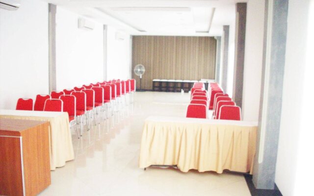 Grand Malaka Ethical Hotel