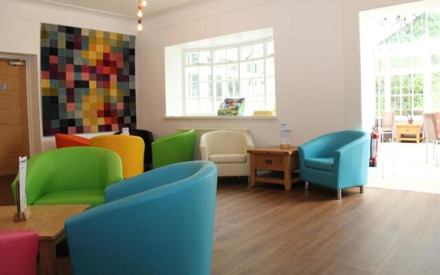Oriel Hotel