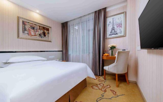 Vienna Hotel Shenzhen Bantian Huawei Tian'an Yungu