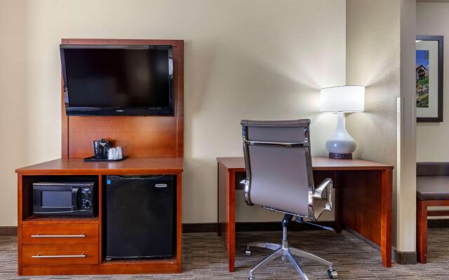 Comfort Suites Oshkosh