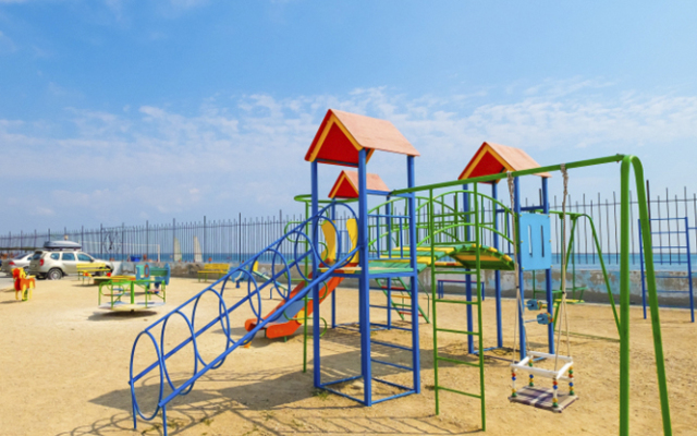 More-More (Feodosiya)