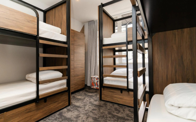 Haka House Auckland City – Guest Rooms – Auckland