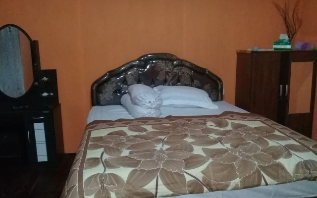 Nusa Nalan Beach Resort