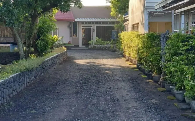 Mayon View Garden Apartelle Sa Bukid
