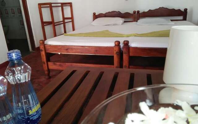 Yoho Hotel Samans