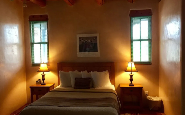Guadalupe Inn