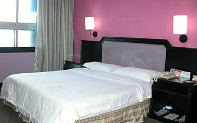 Kaiserdom Hotel Huajian