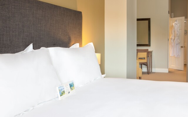 The Ro Hotel