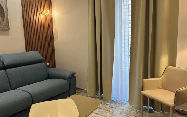 Colonna 18 Apartment by Ghor