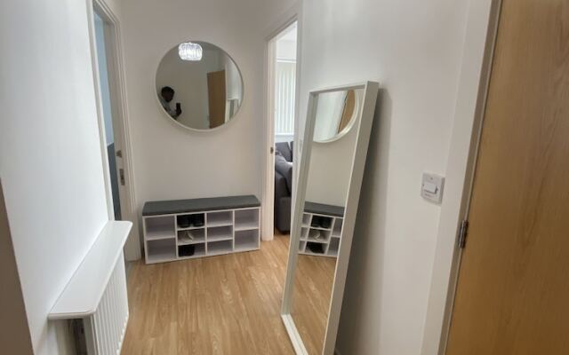 Captivating 1-bed Apartment in Barking