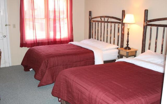 New River Inn and Cabins