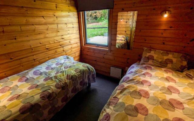 Avallon Lodges