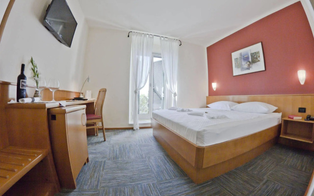Hotel Kaštil