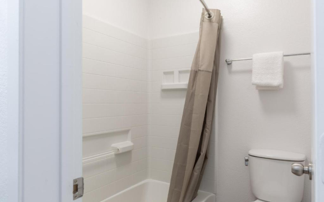 Motel 6 Bryan, TX - University Area