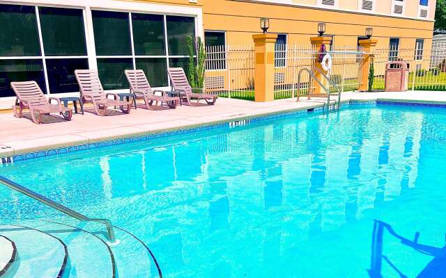 Comfort Inn & Suites Marianna I-10