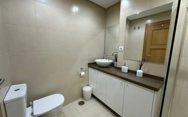 Beautiful two bed Self Catering Apartment