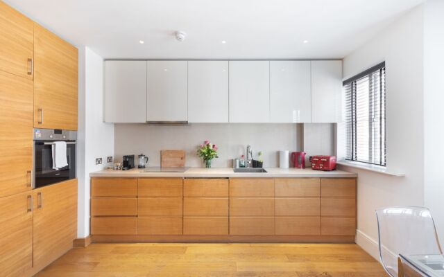 3 Bdr Great Portland Street By The Residences