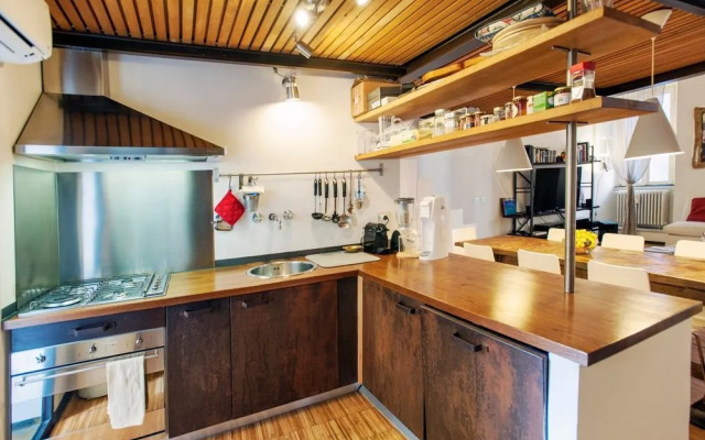 Portico - WR Apartments