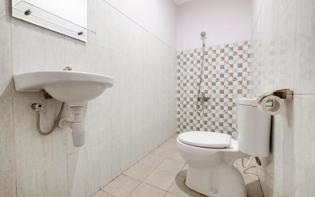 OYO 2669 Crown Residence